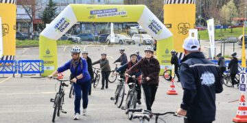 İSPARK Bisiklet Okulu ile 20 bin İstanbullu pedal çevirdi
