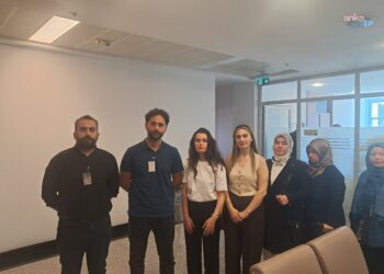 Açlık grevindeki öğretmen heyeti TBMM’de…