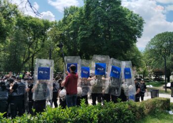 Öğretmenlerin Ankara’daki eylemine polis müdahalesi