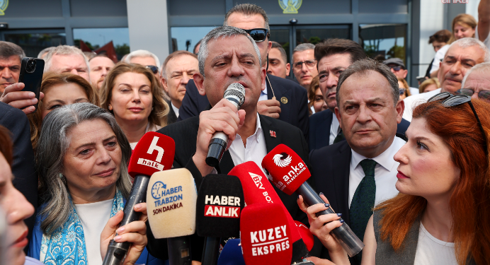 Özgür Özel: “Erdoğan’ın oyun planlarını arkamızda bırakıp önümüze bakıyoruz”