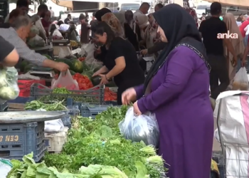 Pazar esnafı: “Emekli 20 bin lirayla ne alacak, ne yiyecek?”