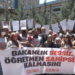 Açlık grevindeki öğretmenler, Bakanlığa yürüdü