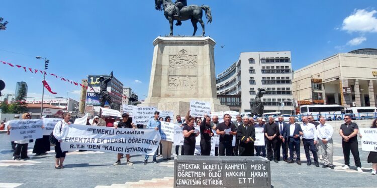 Ücretli öğretmenlerden kadro talebi: Ayrıcalık değil, haklarımızı istiyoruz