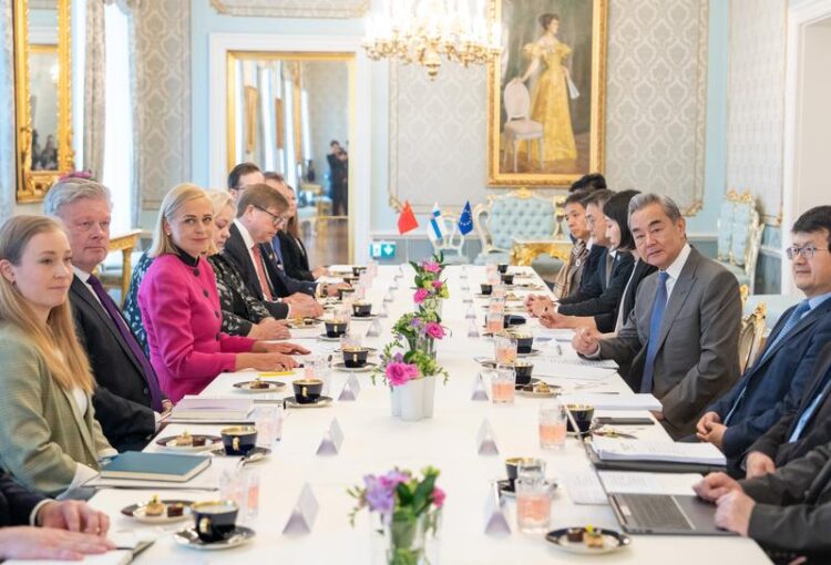 Çin Dışişleri Bakanı: Finlandiya ile yeşil dönüşüm ve yapay zeka işbirliğini artırmaya hazırız