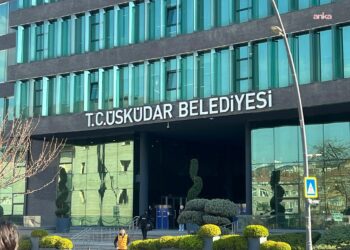 Üsküdar Belediyesi Başkanı Sinem Dedetaş dahil 6 isim gözaltına alındı