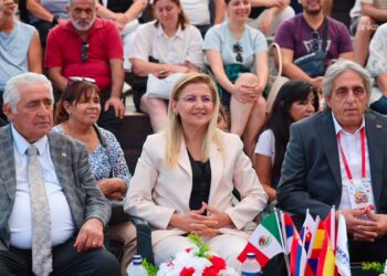 İspanya, Meksika, Sırbistan ve Slovakya… Dünya kültürleri Bakırköy’de buluştu