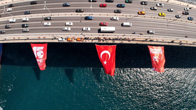 15 Temmuz Şehitler Köprüsü 3 gece trafiğe kapatılacak