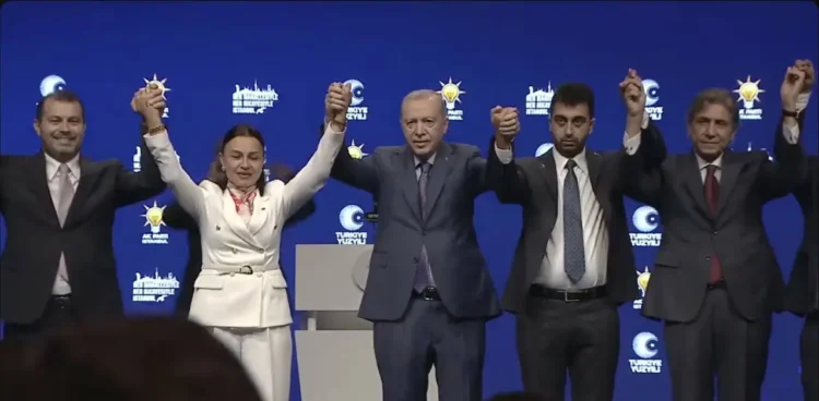 Tuzla, Çekmeköy ve Şile belediyeleri resmen AKP’ye geçti