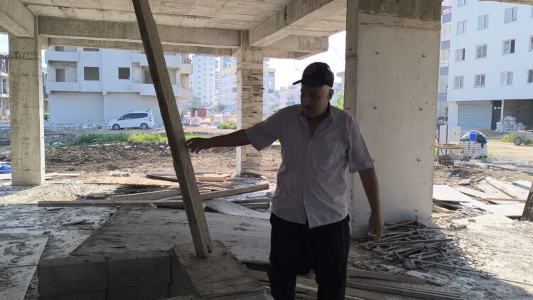 İnşaatta çalışan emekli: “Büyük ihtimalle ölene kadar çalışacağız”