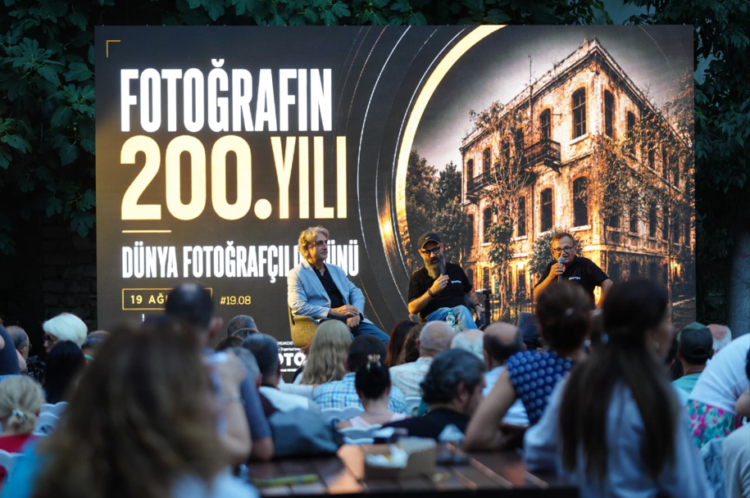 Tarihi Fransız Yetimhanesi’nde fotoğrafın 200. yılına özel belgesel gösterimi