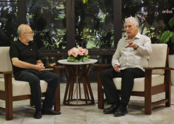 Küba Devlet Başkanı Diaz-Canel ve TKP Genel Sekreteri Okuyan Havana’da bir araya geldi