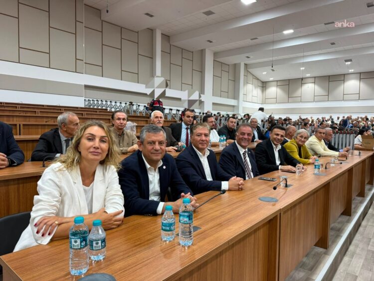 İBB Davası’nın ikinci celsesi… Özgür Özel: “Tarihin bu noktasına tanıklık etmeye geldik”
