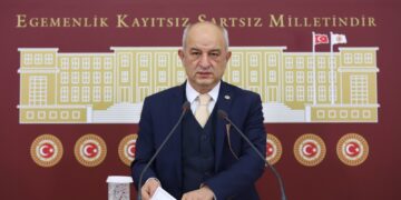 Ali Fazıl Kasap, Yeni Yol Partisi’ne katıldı