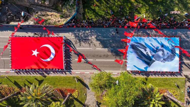 İstanbul’da bazı yollar 30 Ağustos nedeniyle ulaşıma kapatılacak