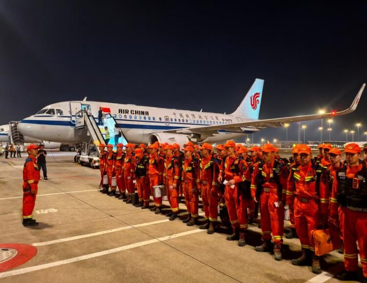 Çin Cumhurbaşkanı Xi, Xizang bölgesindeki heyelanın ardından tüm imkanların seferber edilmesi talimatı verdi