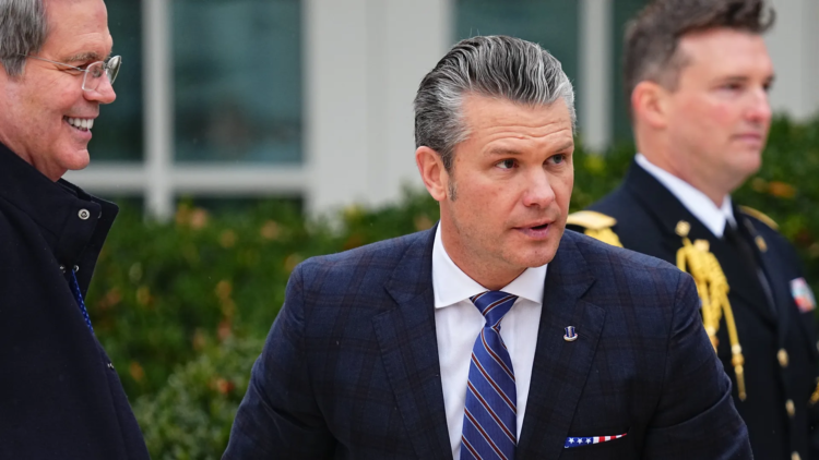 Hegseth: “İran’a yönelik deniz ablukası süresiz sürdürülebilir”