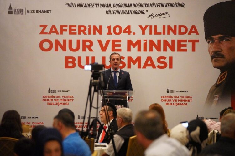 Beyoğlu’nda şehit aileleri ve gazilerle anlamlı buluşma