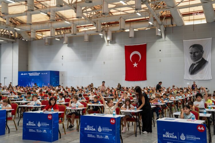İBB Teknoloji Atölyeleri sınavına yoğun ilgi