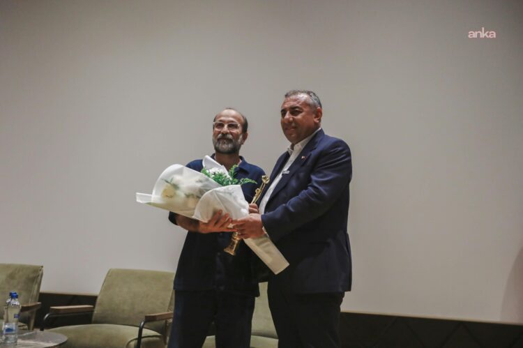 İranlı yönetmen Farhadi: “Sinema bir yarış alanı değildir”