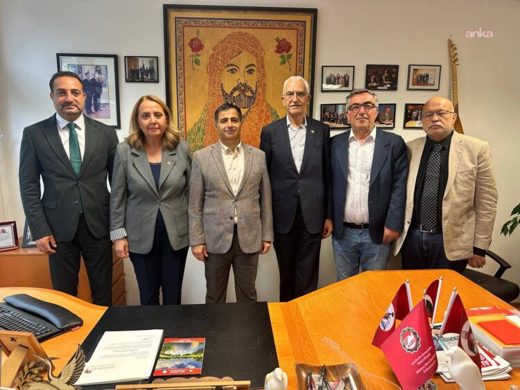 CHP’li heyet, Avrupa Alevi Konfederasyonu Eşit Başkanı Mat ile bir araya geldi