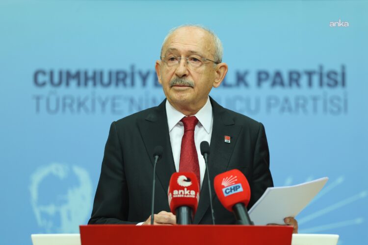Kılıçdaroğlu: Bu ülkenin evlatları ne işsizliğe ne de sabunsuz bir okula mahkûm olmamalılar