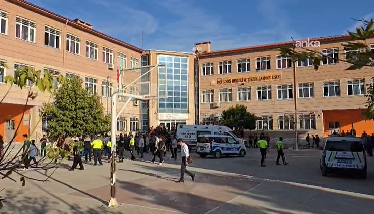 Manisa’da okul önünde silahlı saldırı! İşte detaylar…