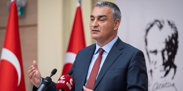 CHP’de 5 belediye başkanı hakkında ihraç kararı