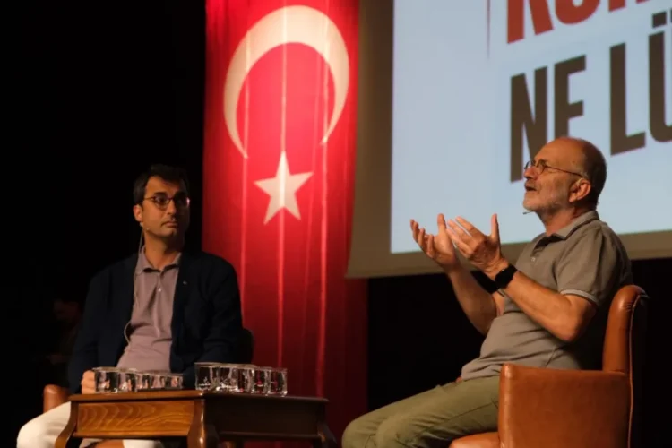 ‘Komünistliğin Ne Lüzumu Var?’ okurla buluştu: