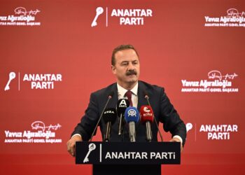 Ağıralioğlu: “Türkiye, yeni dünyayı kenardan seyredemez”