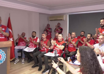 16 sendikadan ortak açıklama: Halk iradesine yönelik siyasi amaçlı operasyonlara son verilmeli