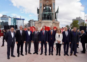 6 Ekim İstanbul’un Kurtuluşu’nun 103. yılı Taksim’de kutlandı