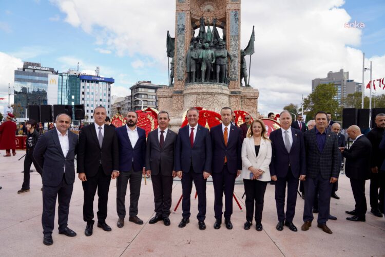 6 Ekim İstanbul’un Kurtuluşu’nun 103. yılı Taksim’de kutlandı