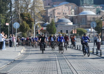 Pedallar İstanbul’un tarihinde çevrildi