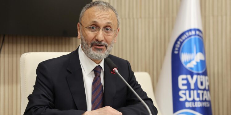 Eyüpsultan Belediyesi’ne operasyon