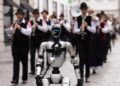Çinli robot üreticisi Unitree’ye ait robot, Slovenya’da orkestra yönetti