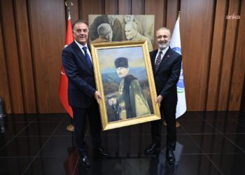 Nuri Aslan: “Mithat Bülent Özmen’in yanındayız”