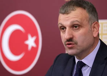 Oktay Saral, Cumhurbaşkanı Başdanışmanlığı görevinden istifa etti