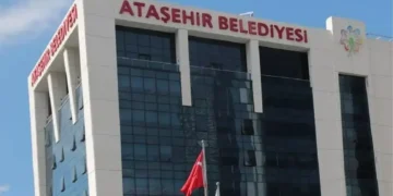 Ataşehir Belediyesi AKP’ye geçti!
